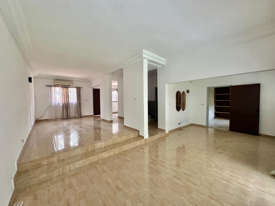 VILLA DUPLEX  F5 A ATTOBAN